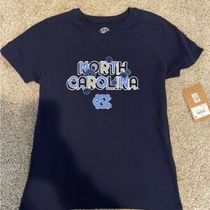 North Carolina Tar Heels Girls Size  10-12 Tee NWT